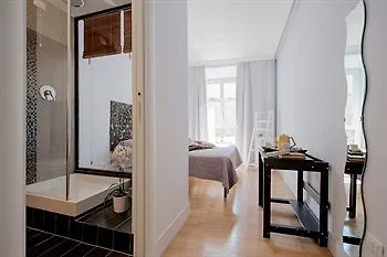 Guest house Rhome Hosting