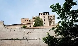 Rhome Hosting روما